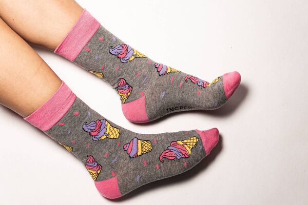 Irish sustainable brand Incredible Socks have some great stocking (excuse the pun) fillers. 